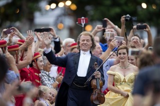 André Rieu in André Rieu 2018: Amore My Tribute to Love