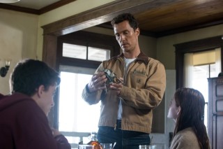 Matthew McConaughey en Anne Hathaway in Interstellar