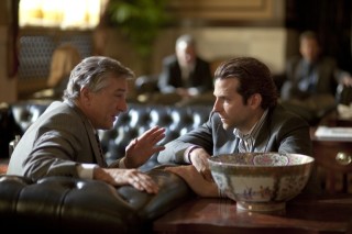 Bradley Cooper en Robert De Niro in Limitless