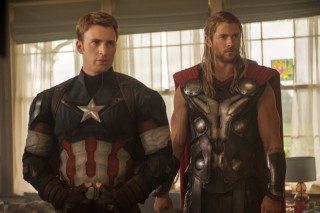 Chris Evans en Chris Hemsworth in Avengers: Age of Ultron
