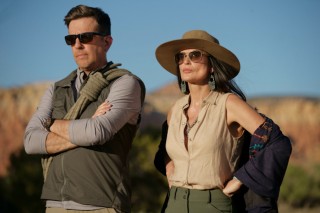 Ed Helms en Demi Moore in Corporate Animals