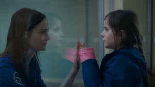 Eva Green en Zélie Boulant in Proxima