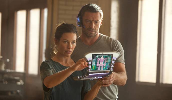 Evangeline Lilly (Bailey Tallet) en Hugh Jackman (Charlie Kenton)