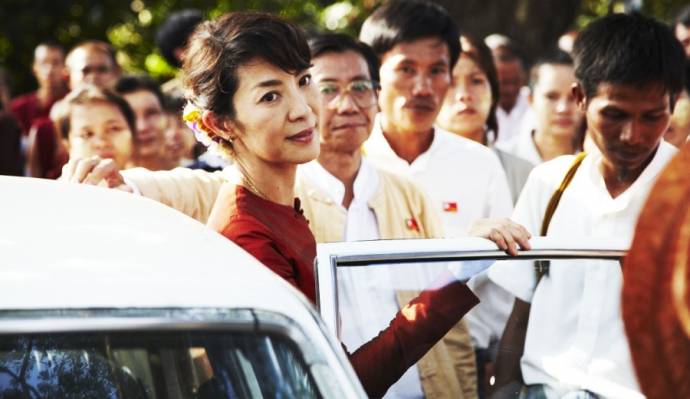 Michelle Yeoh (Aung San Suu Kyi)