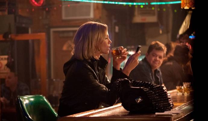 Charlize Theron (Mavis Gary) en Patton Oswalt (Matt Freehauf)