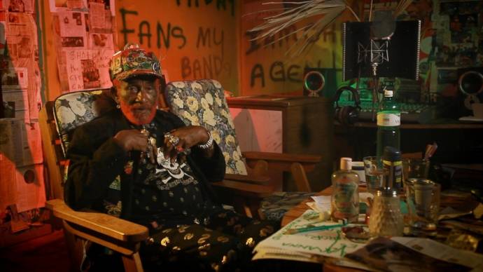 Lee 'Scratch' Perry (Zichzelf) in Marley