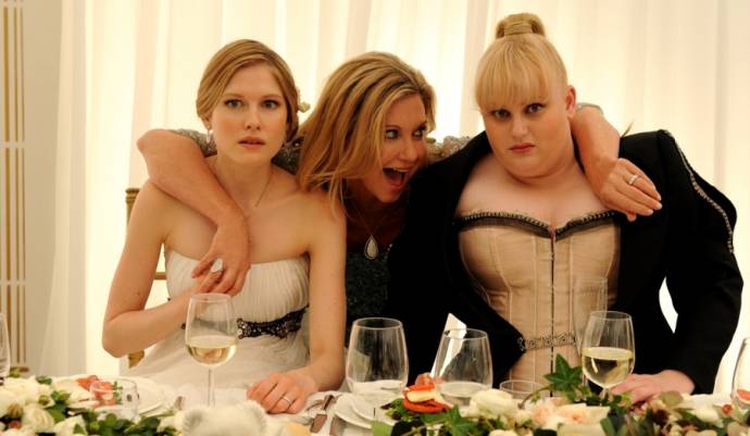 Laura Brent (Mia) en Rebel Wilson (Daphne)