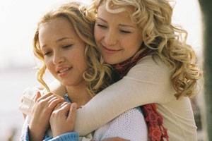 Raising Helen filmstill