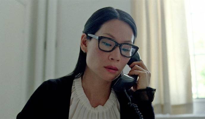 Lucy Liu (Dr. Parker)