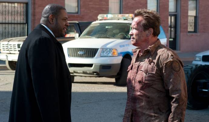 Forest Whitaker (Agent John Bannister) en Arnold Schwarzenegger (Sheriff Ray Owens)