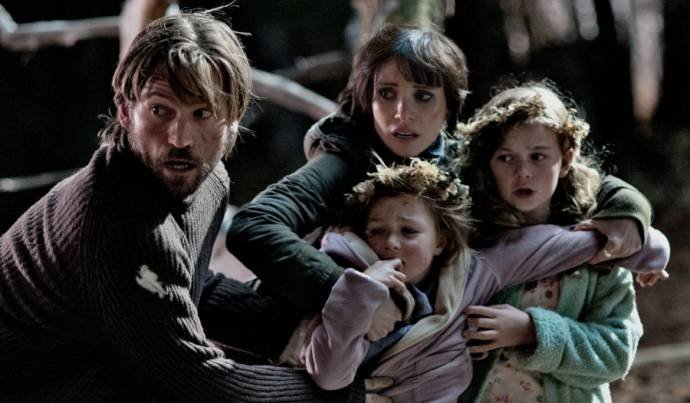 Nikolaj Coster-Waldau (Lucas), Jessica Chastain (Annabel), Isabelle Nélisse (Lilly) en Megan Charpentier (Victoria)