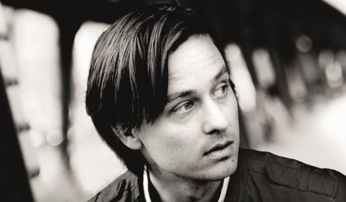 Tom Schilling (Niko Fischer)