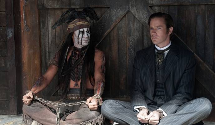 Johnny Depp (Tonto) en Armie Hammer (John Reid / The Lone Ranger)