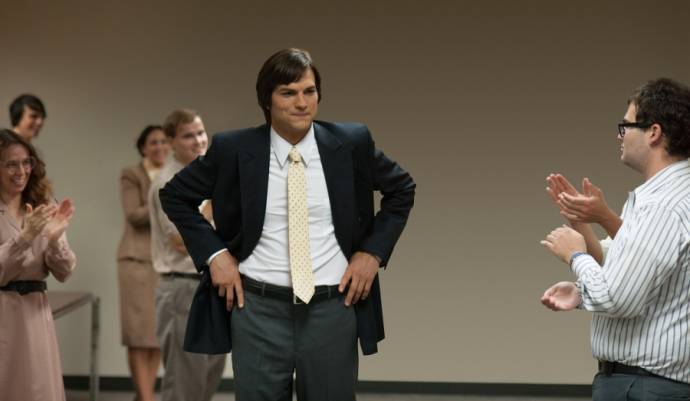 Ashton Kutcher (Steve Jobs)