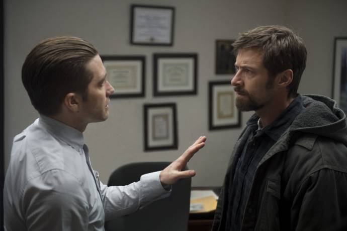 Jake Gyllenhaal (Detective Loki) en Hugh Jackman (Keller Dover)