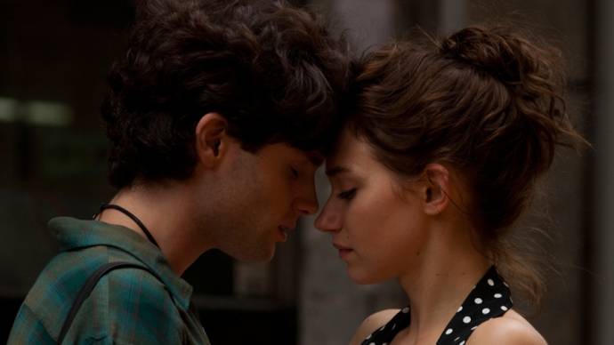 Penn Badgley (Jeff Buckley) en Imogen Poots