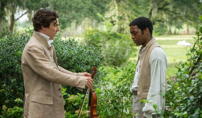 Benedict Cumberbatch (William Ford) en Chiwetel Ejiofor (Solomon Northup)