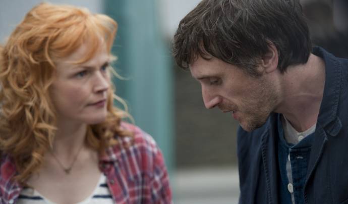 Maxine Peake (Vanetia) en Edward MacLiam (Conor)