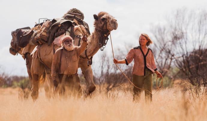 Mia Wasikowska (Robyn Davidson)