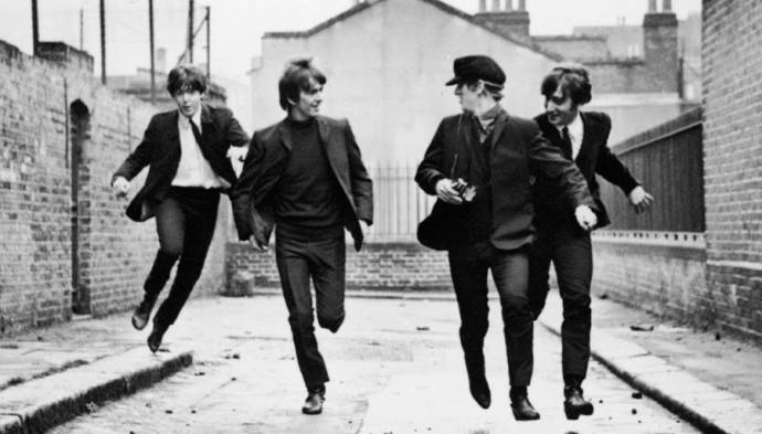 Paul McCartney (Paul), George Harrison (George), John Lennon (John) en Ringo Starr (Ringo)