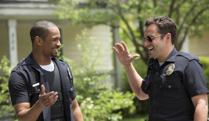 Damon Wayans Jr. en Jake Johnson