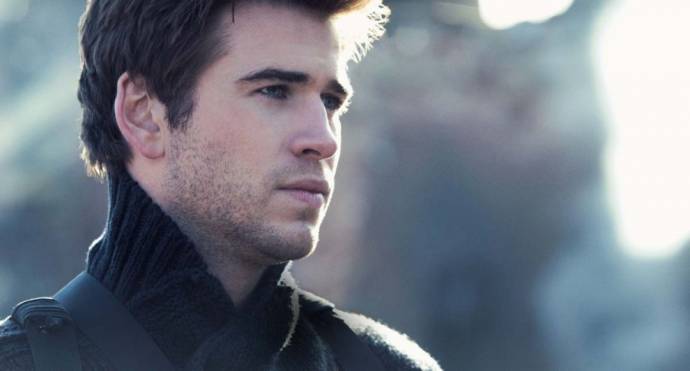 Liam Hemsworth (Gale Hawthorne)