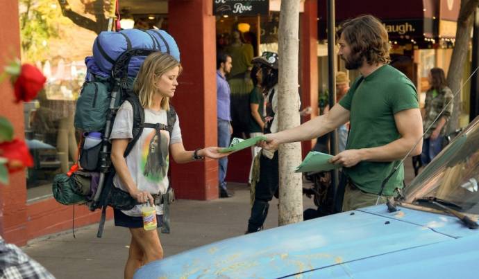 Reese Witherspoon (Cheryl) en Michiel Huisman (Jonathan)