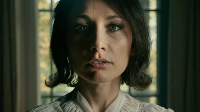 Sidse Babett Knudsen (Cynthia) in The Duke of Burgundy