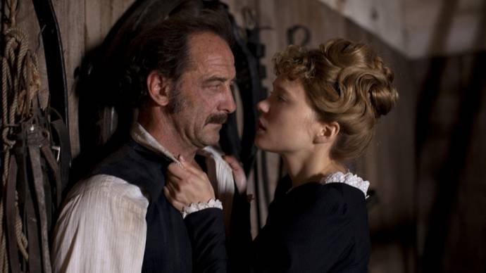 Vincent Lindon (Joseph) en Léa Seydoux (Clestine)