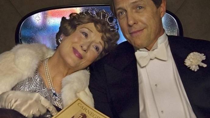 Meryl Streep (Florence Foster Jenkins) en Hugh Grant (St Clair Bayfield)