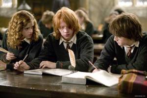 Rupert Grint (Ron Weasley), Daniel Radcliffe (Harry Potter) en Emma Watson (Hermione Granger)