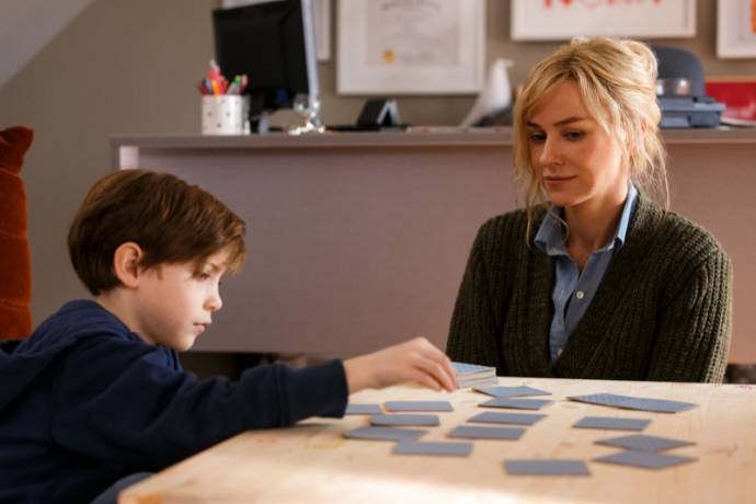 Jacob Tremblay (Tom) en Naomi Watts (Mary Portman)