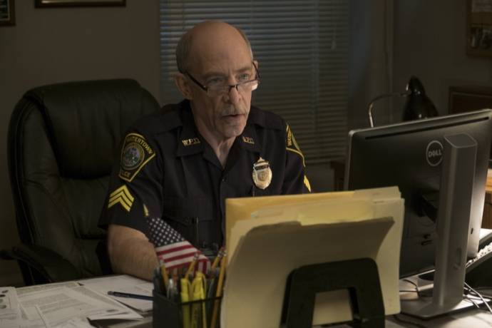 J.K. Simmons (Sergeant Jeffrey Pugliese)