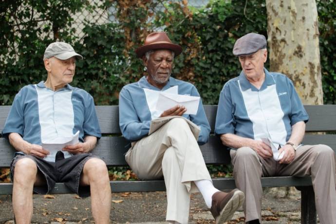 Alan Arkin (Albert), Morgan Freeman (Willie) en Michael Caine (Joe)