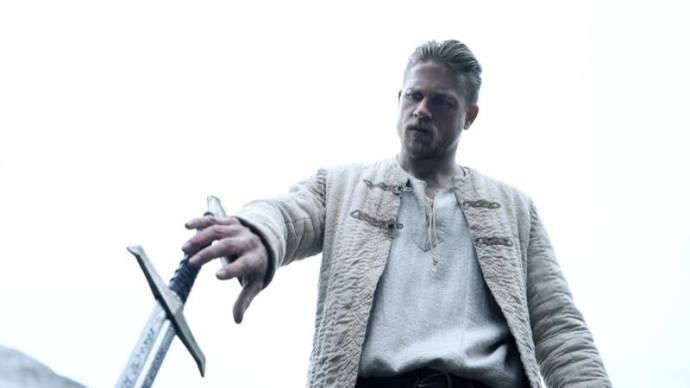 Charlie Hunnam (King Arthur)