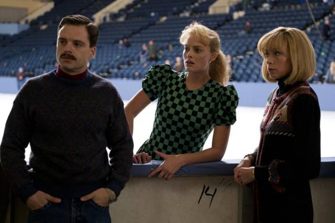 Sebastian Stan (Jeff Gillooly), Margot Robbie (Tonya Harding) en Julianne Nicholson (Diane Rawlinson)