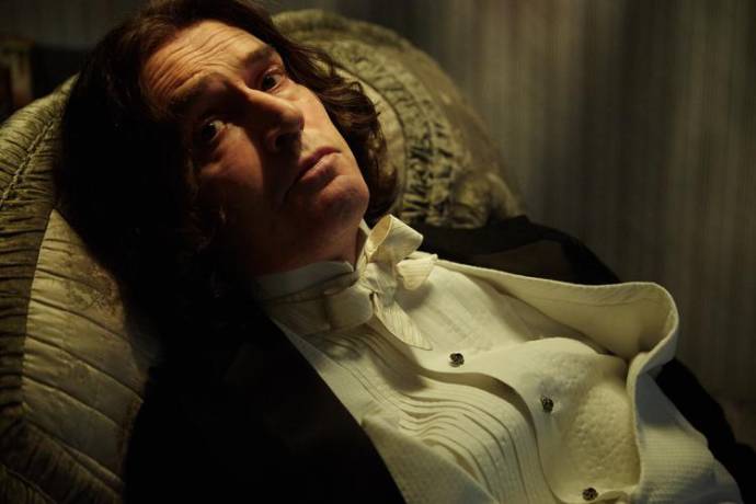 Rupert Everett (Oscar Wilde)