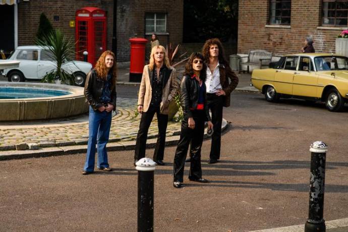 Joseph Mazzello (John Deacon), Ben Hardy (Roger Taylor), Rami Malek (Freddie Mercury) en Gwilym Lee (Brian May)