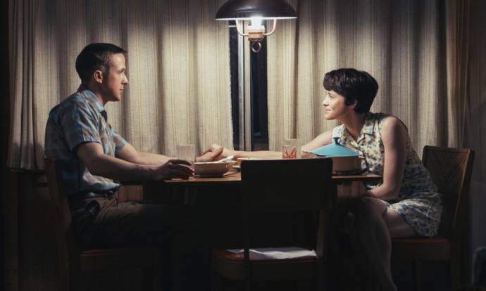 Ryan Gosling (Neil Armstrong) en Claire Foy (Janet Armstrong)