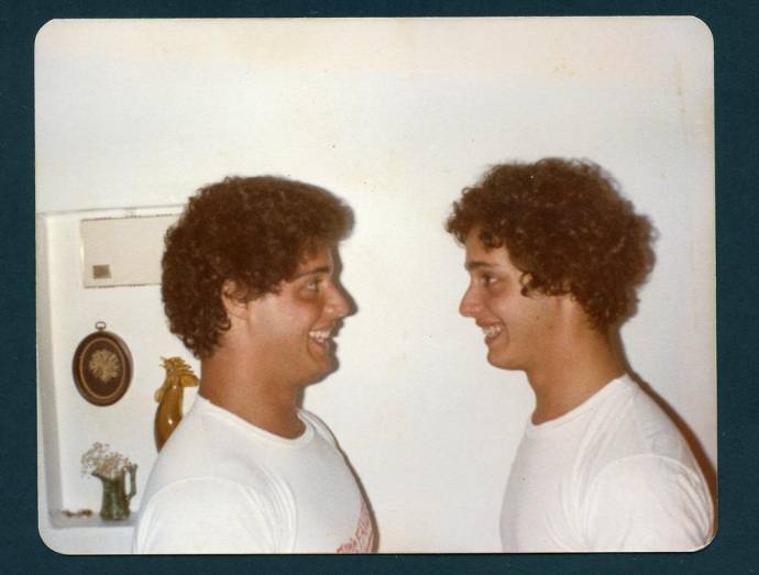 Three Identical Strangers filmstill