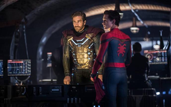 Jake Gyllenhaal (Quentin Beck / Mysterio) en Tom Holland (Peter Parker / Spider-Man)