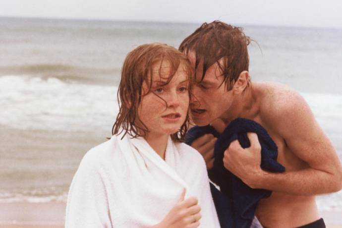 Isabelle Huppert (Pomme) en Yves Beneyton (Franois) in La dentellire