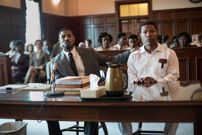 Michael B. Jordan (Bryan Stevenson) en Jamie Foxx (Walter McMillian)