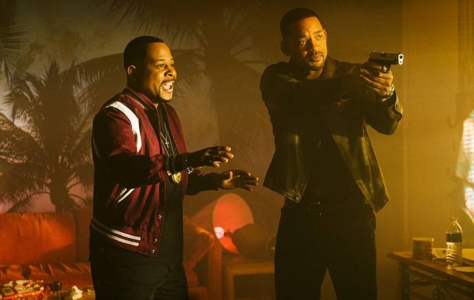 Martin Lawrence (Detective Marcus Burnett) en Will Smith (Detective Mike Lowrey)