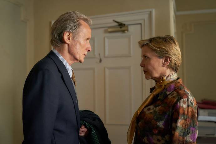 Bill Nighy (Edward) en Annette Bening (Grace)