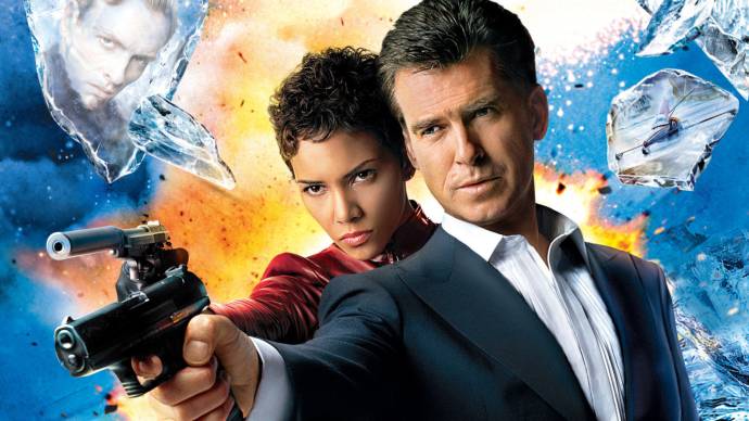 Halle Berry (Jinx) en Pierce Brosnan (James Bond)