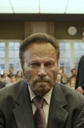 Franco Nero in Der Fall Collini