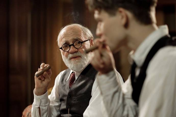 Bruno Ganz (Prof. Sigmund Freud)