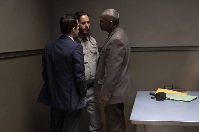 Rami Malek (Jim Baxter), Jared Leto (Albert Sparma) en Denzel Washington (Joe 'Deke' Deacon)