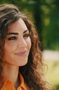 Yolanthe Cabau in Liefde zonder grenzen